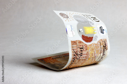 Ten pound bank note