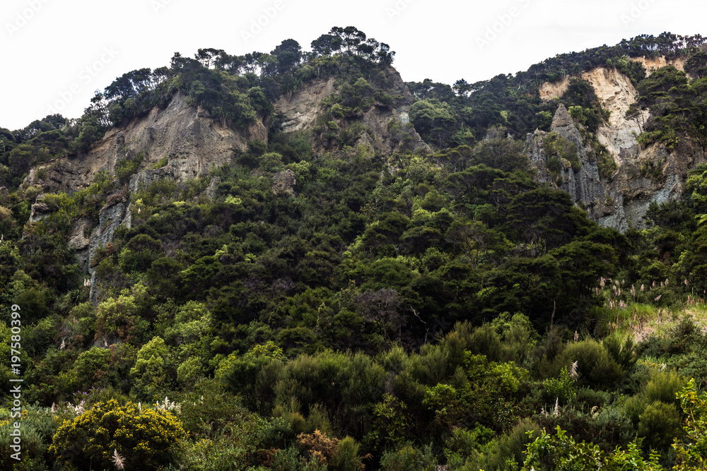 Putangirua Pinnacles, New Zealand Putangirua Pinnacles, New Zealand