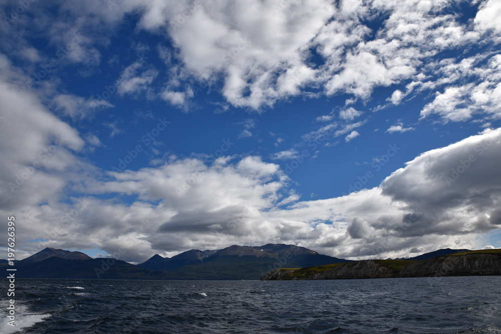 Navigation sur le canal de Beagle en Argentine Navigation sur le canal de Beagle en Argentine