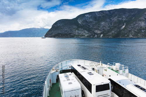 Fotografija ferry that transports cars. Norway