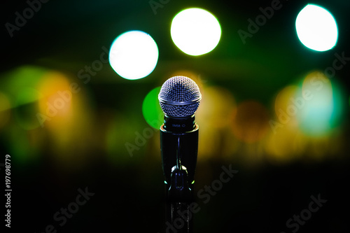 Microphone