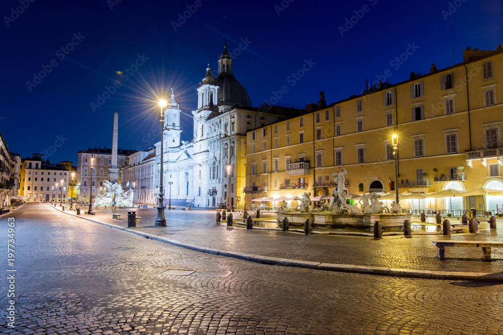 Fototapeta premium Night view, Piazza Navona, Rome. Italy
