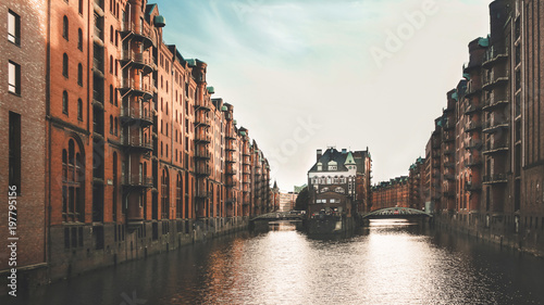 Fototapeta Naklejka Na Ścianę i Meble -  Old Speicherstadt in Hamburg. Water channels. City landscape