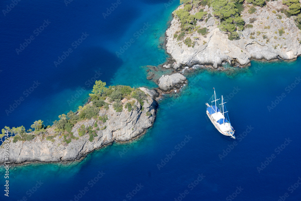 Φωτογραφία Abenteuer, Freiheit, Mut, Sport, Fliegen: Paragliden in der Türkei über der Ölüd