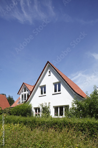 Wallpaper Mural Wohnhaus, Einfamilienhaus, Wohngebäude Torontodigital.ca