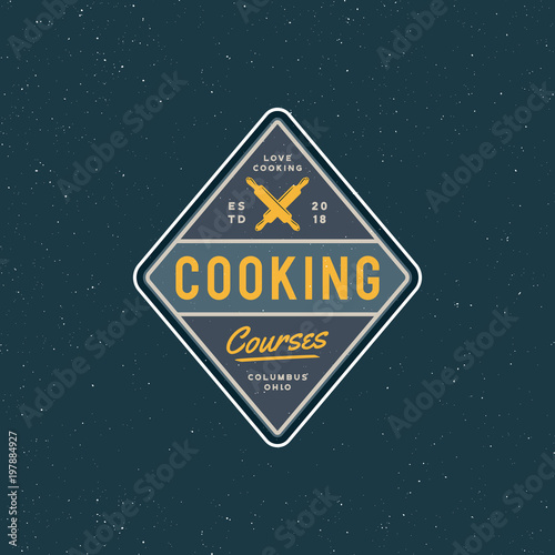 vintage cooking classes logo. retro styled culinary school emblem. vector illustration