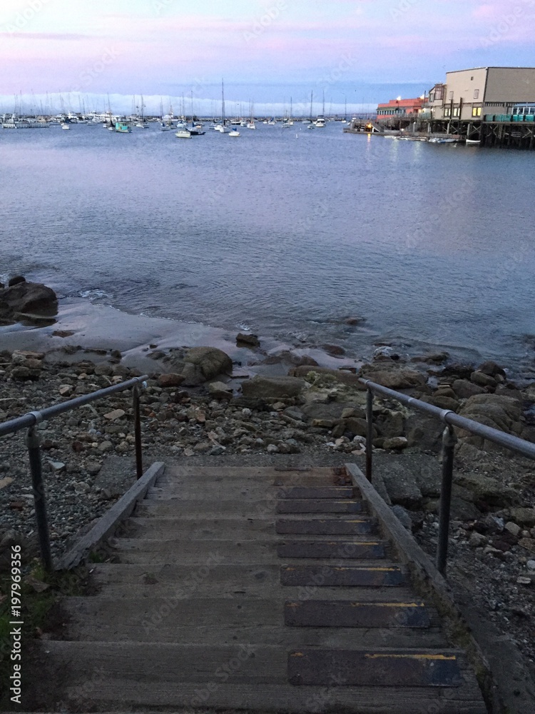 Obraz premium steps to the bay