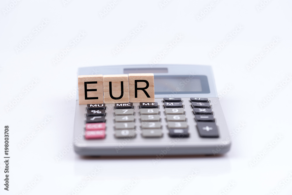 Taschenrechner mit den Buchstaben EUR Stock-Foto | Adobe Stock