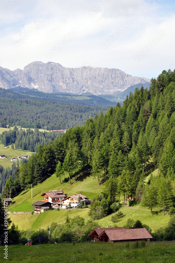 Obraz premium Wandern im Grödnertal
