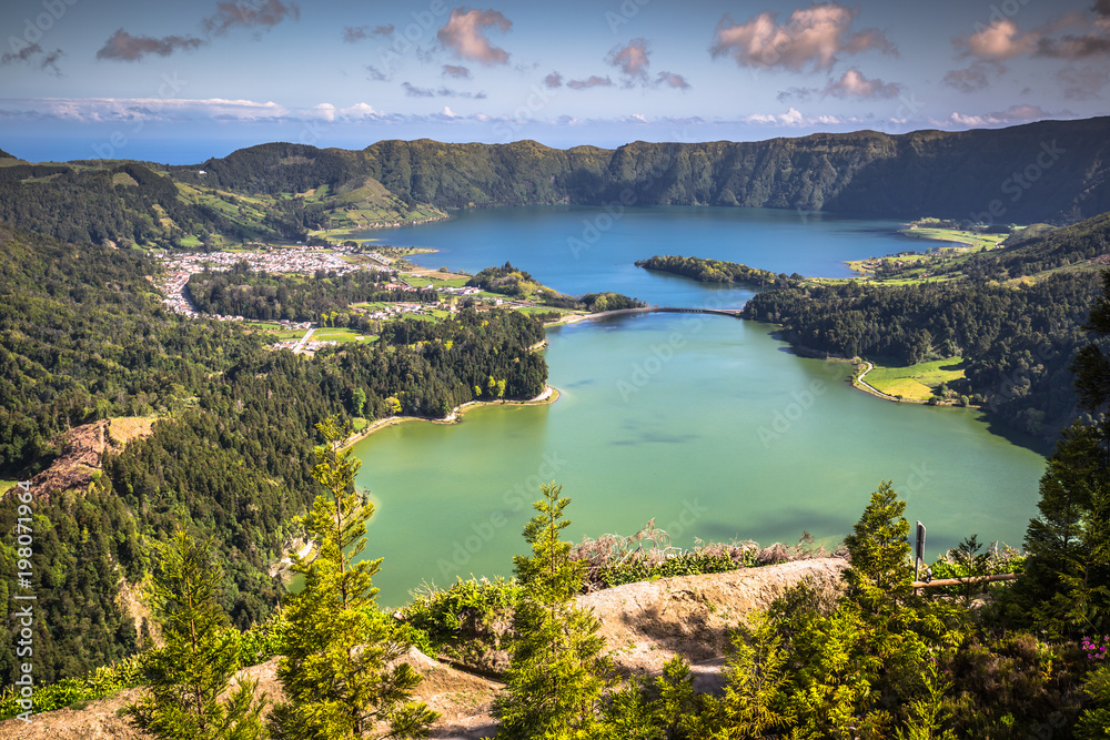Obraz premium Lagoa Sete Cidades on Azores island