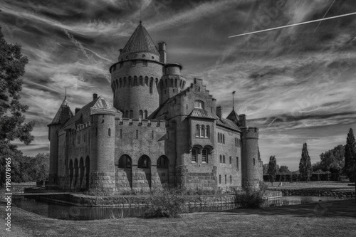 Hjularod Castle bw