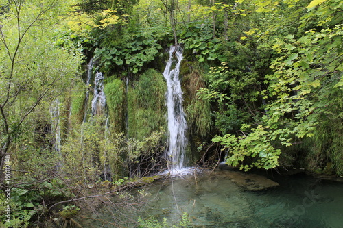 Fototapeta Naklejka Na Ścianę i Meble -  waterfalls in plitvice lakes national park, Croatia