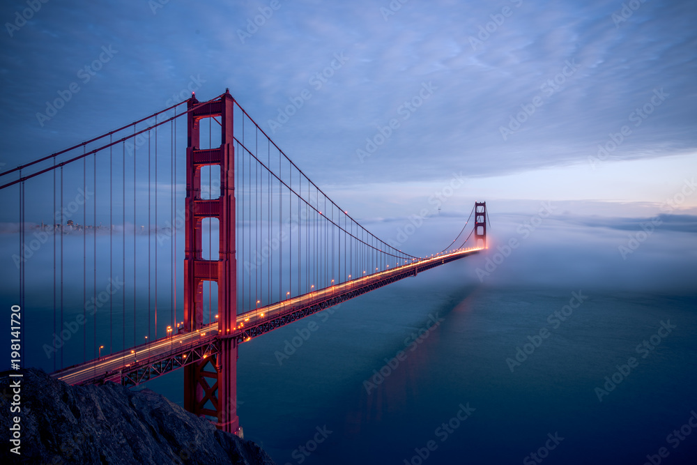 Fototapeta premium The Golden Gate Bridge in San Francisco
