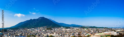 島原城から観る島原市街地 普賢岳 