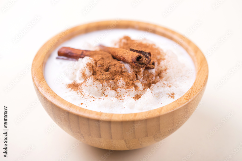 Φωτογραφία Brazilian winter festival dessert Canjica. White corn porridge