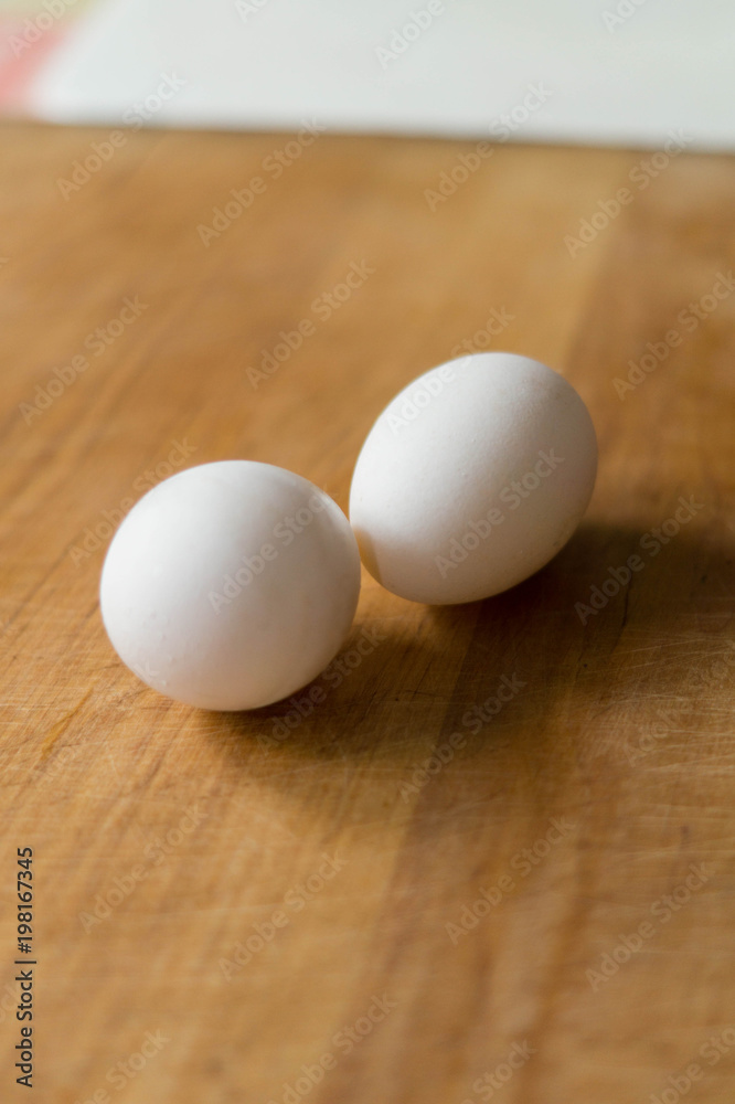 Eggs Eggs