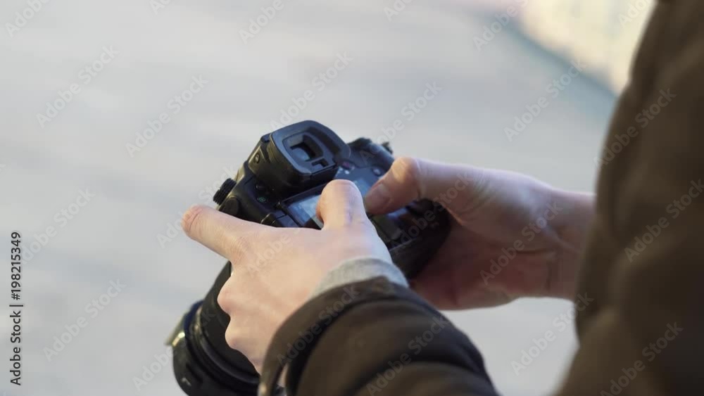 Fotograf trifft Kameraeinstellungen