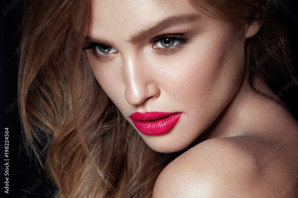 Beauty Makeup. Woman With Beautiful Face And Pink Lips.