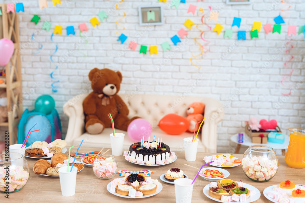 Obraz premium Happy birthday party. Background of the festive table. Background of the birthday.
