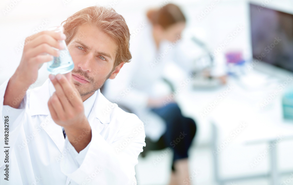 scientific researcher working in laboratory scientific researcher working in laboratory