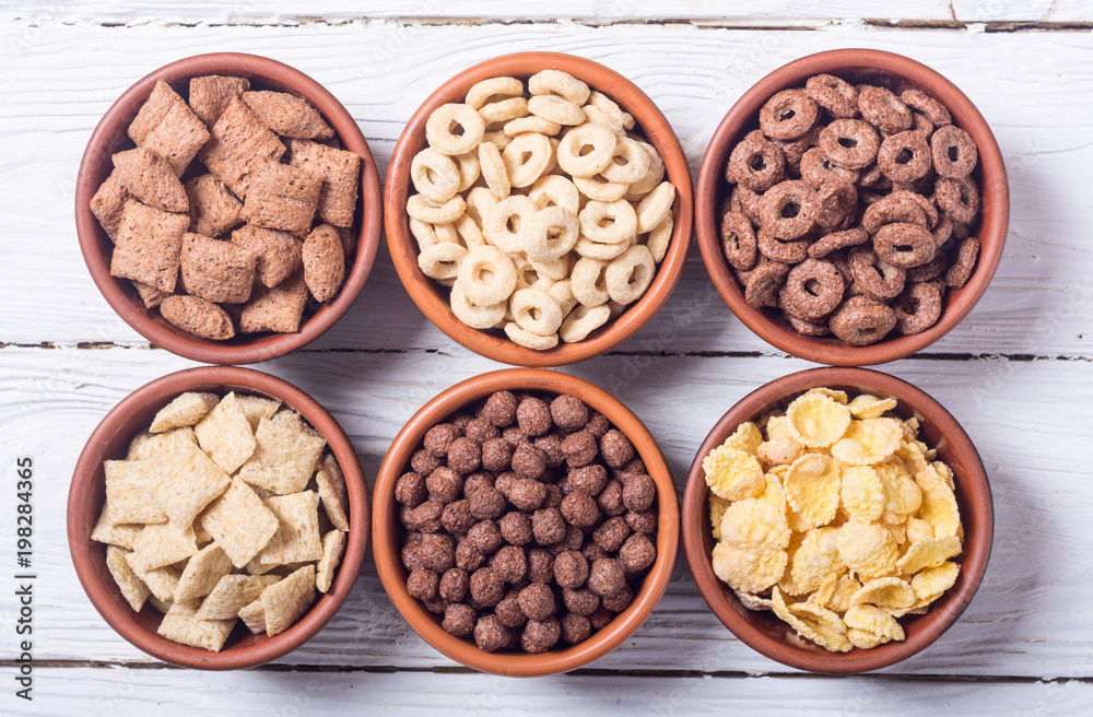 Cereals . Breakfast with milk and chocolate cornflakes