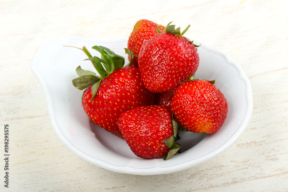 Strawberry in the bowl