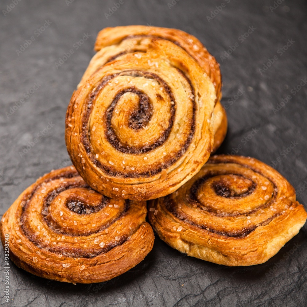 Fototapeta premium Traditional cinnamon rolls