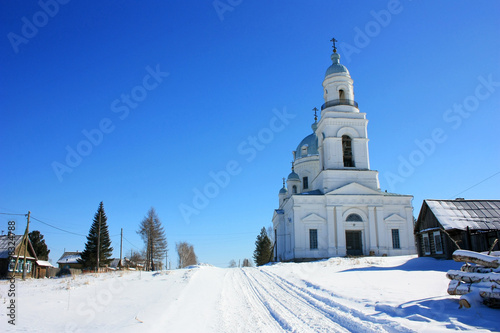 Winter road to the Christian church