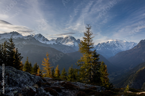 Die wundervolle Bergwelt des Wallis im Herbst © EinBlick