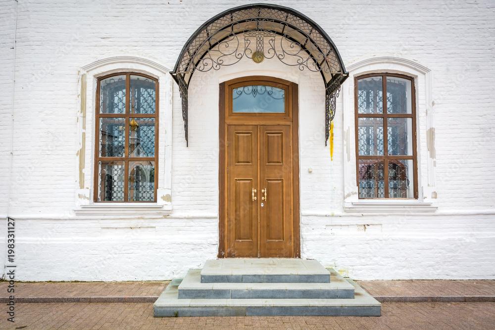 Fototapeta premium Beautiful door for entry and exit