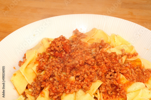 How to prepare Italian fettuccine, delicious dish of fettuccine with Bolognese sauce