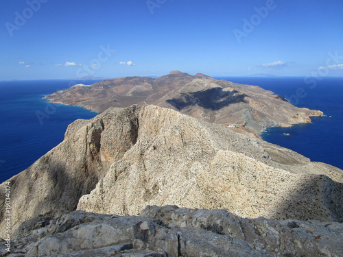 Vue sur Anafi Monastere haut Grèce photo