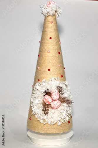 Easter eggs on the pyramid of handwork