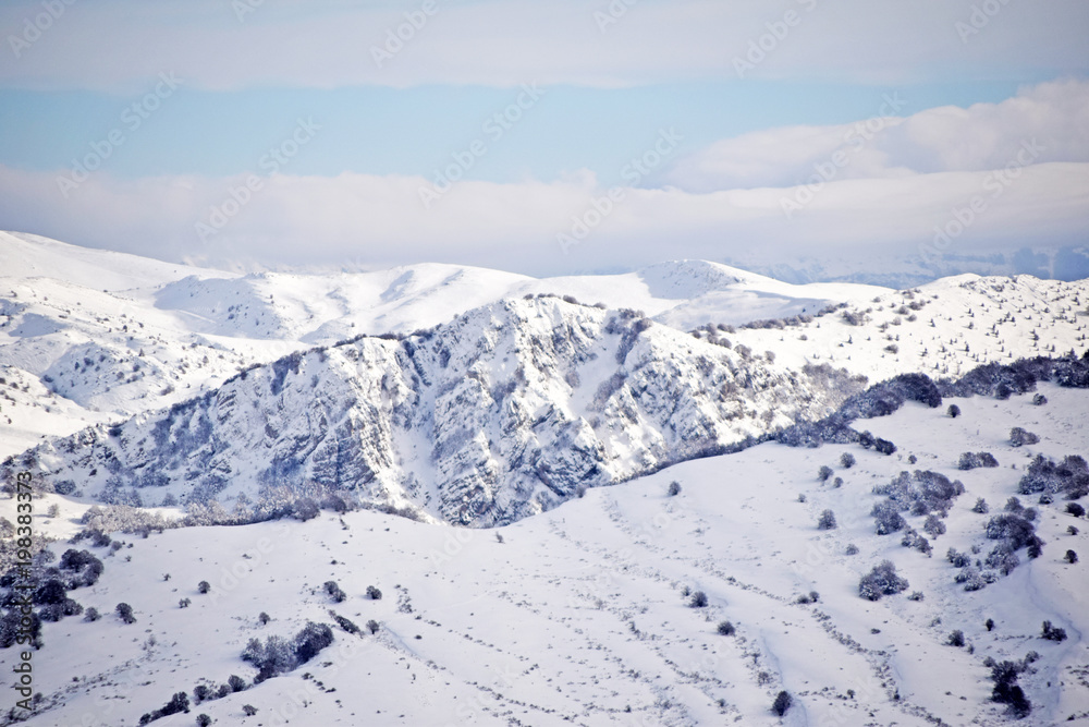 The high mountains of Abruzzo filled with snow 0027 The high mountains of Abruzzo filled with snow 0027