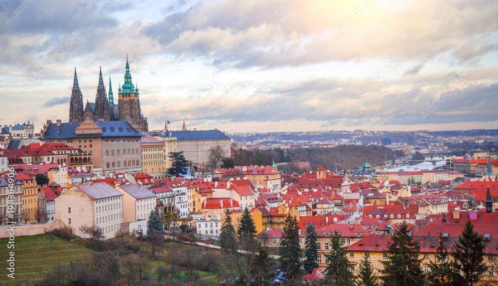 Fototapeta premium Prague panorama with Prague Castle