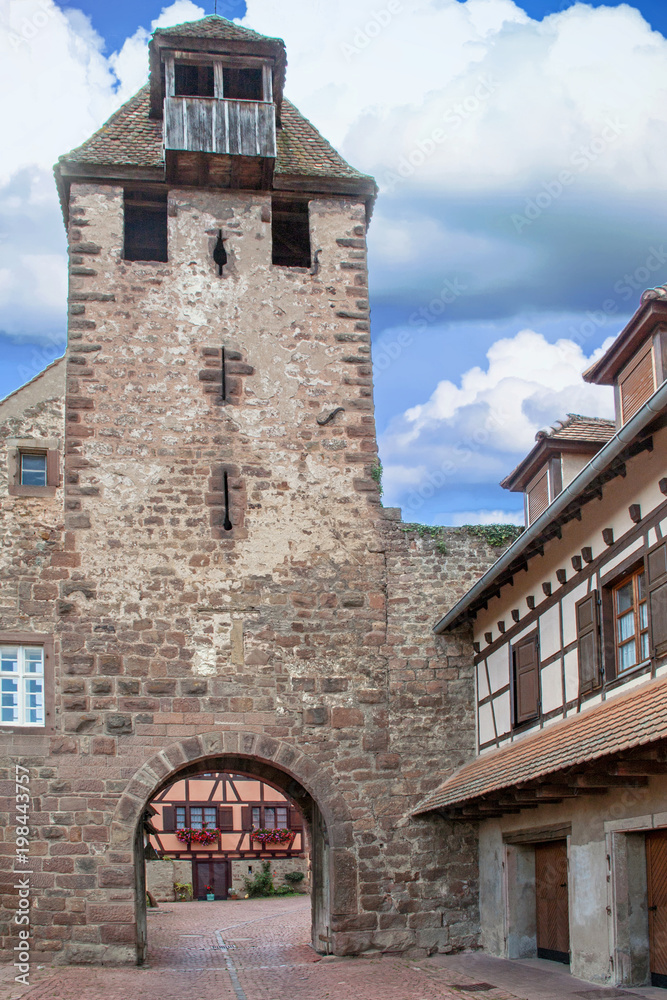 Wangen. Porte basse, entrée de la ville. Alsace, Bas Rhin. Grand Est