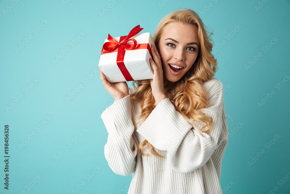 Fototapeta premium Portrait of a beautiful young blonde woman