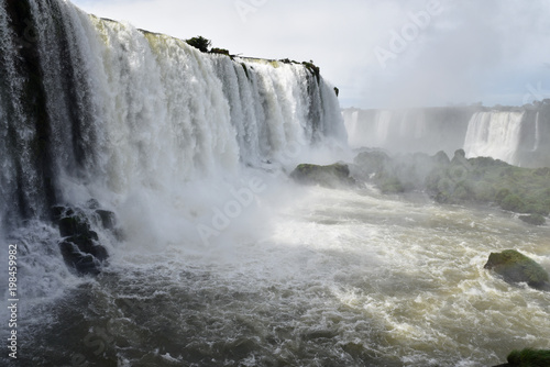 Chutes d eau d Iguazu en Argentine