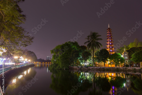 Beautiful night view of the Tran Quoc Pagoda on the small peninsula  The most ancient pagoda in Hanoi  originally constructed in the 6th century   East side of West Lake  Hanoi  Vietnam