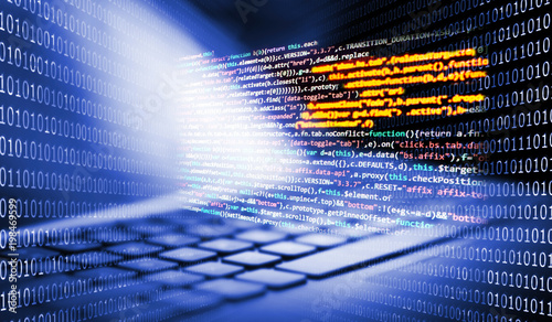 Tastatur mit Programmiercode und Binärcode