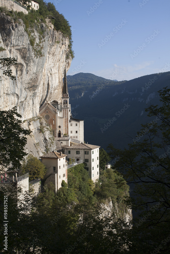 Madonna della Corona