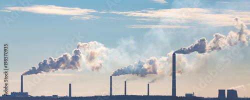 Fotografie Industrial smoke from the pipe in the factory