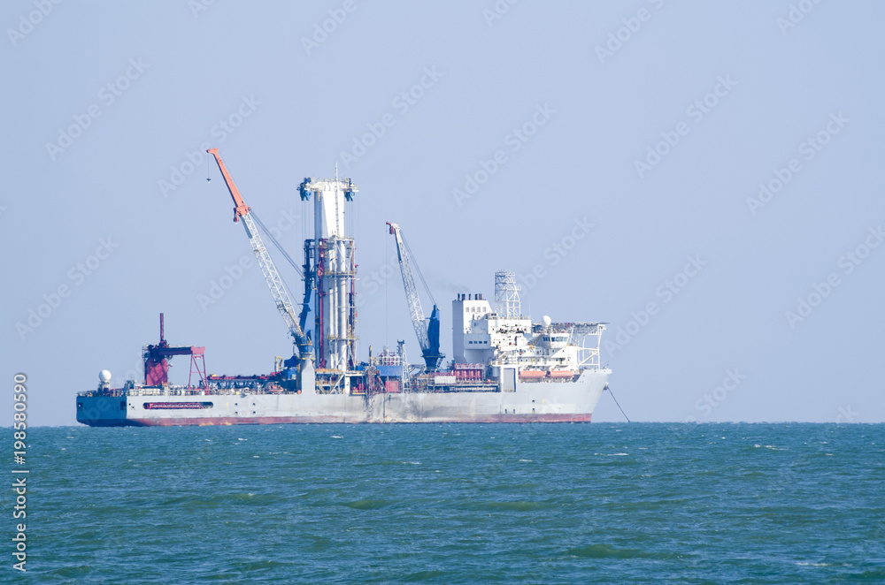  Deep sea drill ship on anchorage