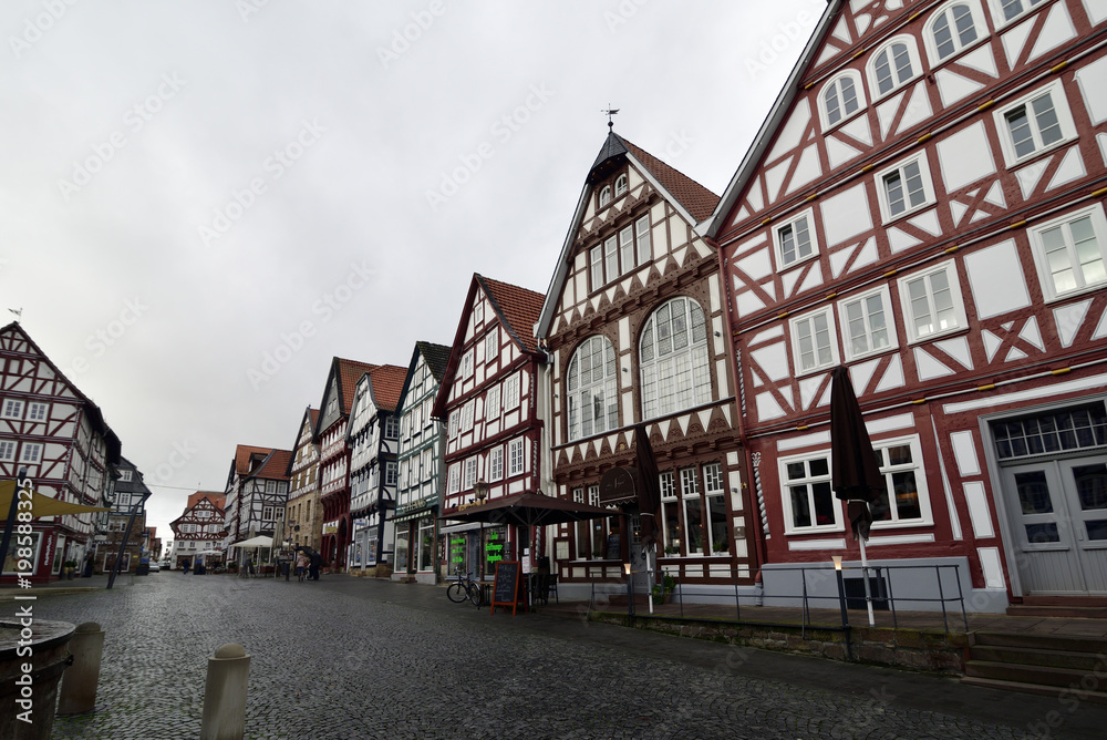 Fritzlar, Innenstadt mit alten Fachwerkhäusern, Downtown with old half-timbered houses