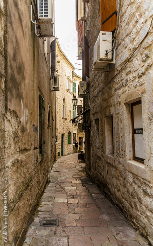 Narrow Alley Through Kotor © dbvirago