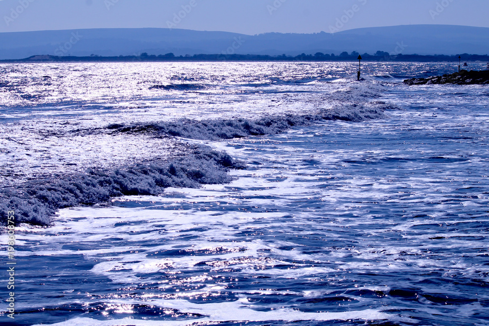 sea waves coming on coast