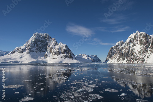 Mountain view in Antarctica © Silver