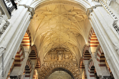 Decke  Deckengew  lbe  Mezquita  ehemalige Moschee  heute Kathedrale  Cordoba  Andalusien  Spanien  Europa