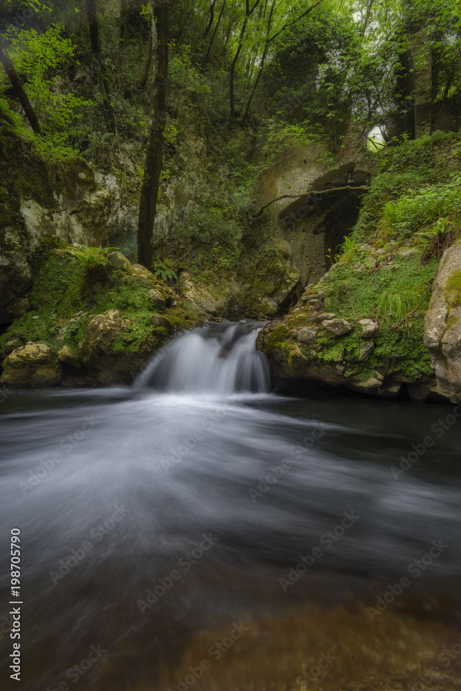 Valle delle Ferriere, Amalfi, Salerno, Campania, Italia Valle delle Ferriere, Amalfi, Salerno, Campania, Italia