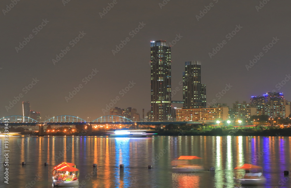 Fototapeta premium Han river cityscape night Seoul South Korea